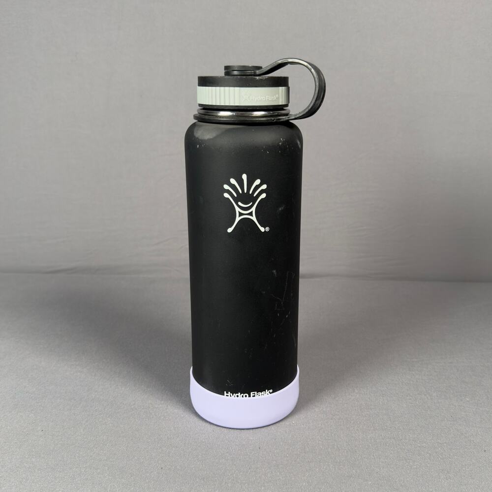HYDRO FLASK Black 32oz Water Bottle with Flex Cap